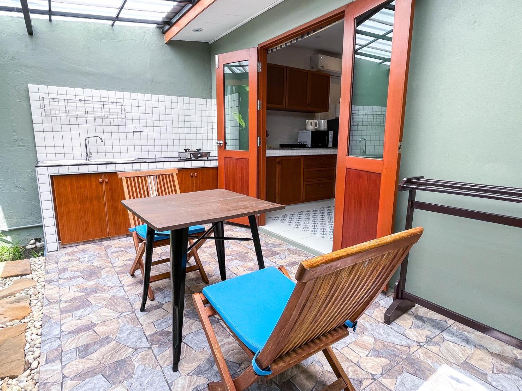 Baleeyan Residence Thalang Bilik gambar